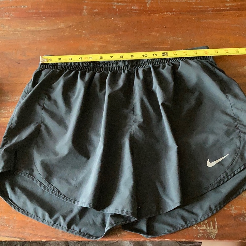Nike XL drifit athletic shorts, with inner lining